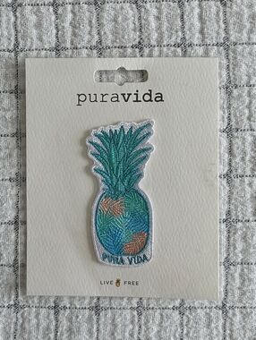 Pura Vida Pineapple Embroidered Patch - Teal & Turquoise
